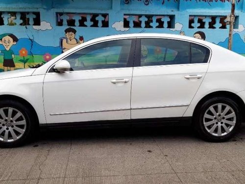 Volkswagen Passat AT 2.0TDI, 2009, Diesel for sale 