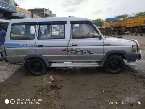 Toyota Qualis FS B6, 2001, Diesel AT for sale 