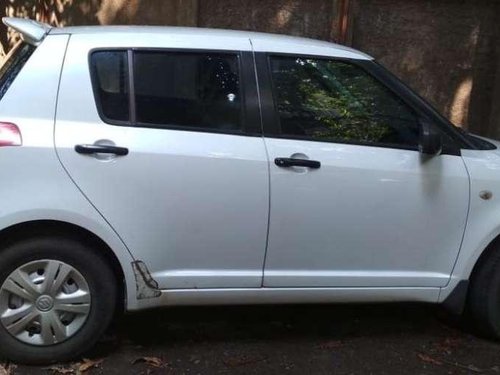 Maruti Suzuki Swift 2011 MT for sale 