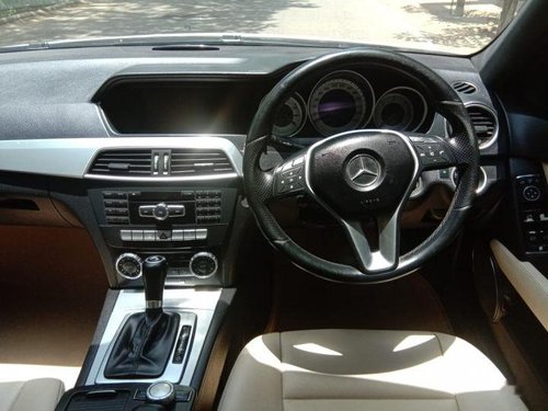 Used Mercedes Benz C-Class 220 MT car at low price