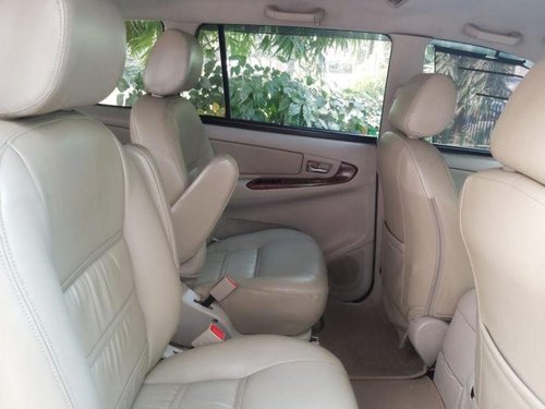 Toyota Innova 2.5 VX (Diesel) 7 Seater MT for sale