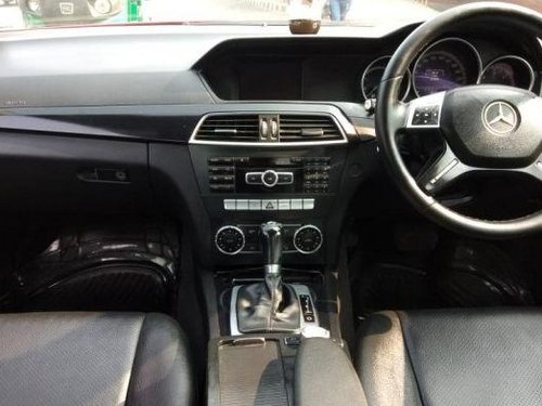 Used Mercedes Benz C-Class 220 CDI AT car at low price