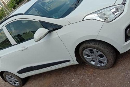 Used Hyundai Grand i10 MT car at low price