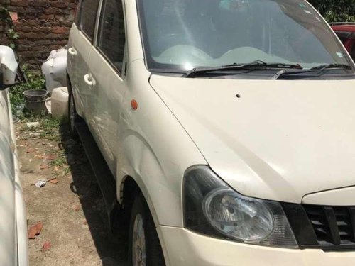 Mahindra Quanto C8, 2013, Diesel MT for sale 