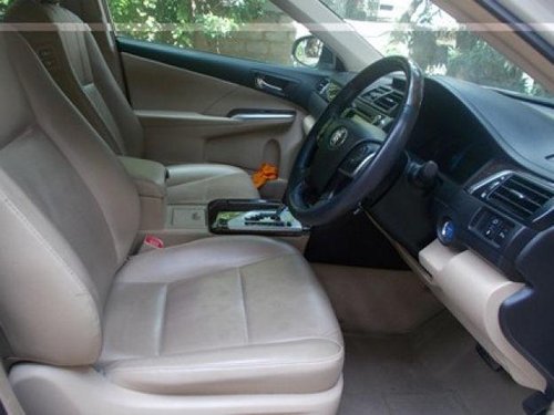 Toyota Camry 2.5 Hybrid AT 2014 for sale
