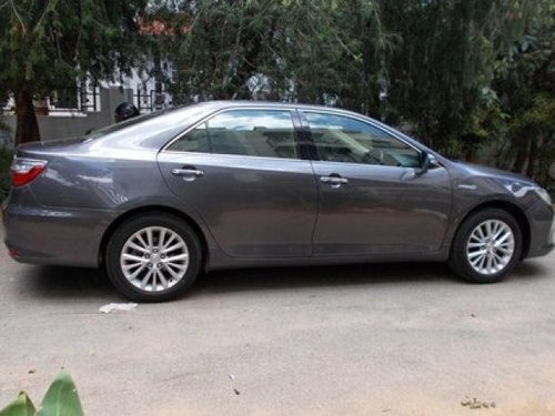 Toyota Camry 2.5 Hybrid AT 2015 for sale