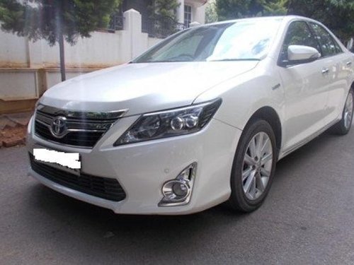 Toyota Camry 2.5 Hybrid AT 2014 for sale