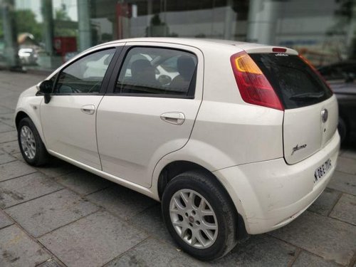 Used Fiat Punto 1.3 Emotion MT car at low price