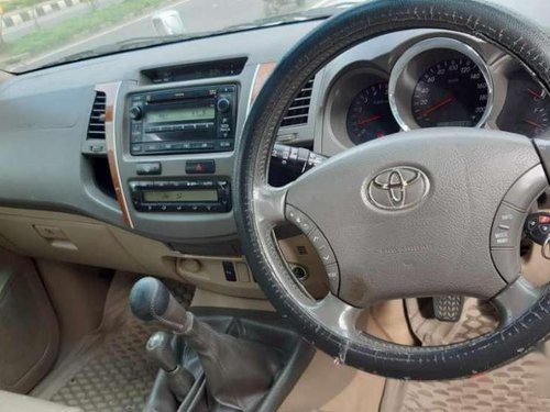 Toyota Fortuner 3.0 4x2 MT, 2010, Diesel for sale 