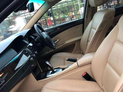 BMW 5 Series 520d Sedan 2009 MT for sale 