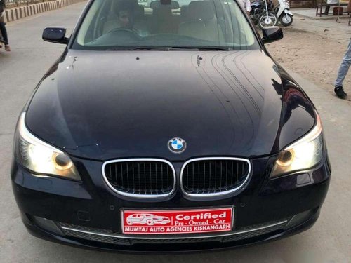 BMW 5 Series 520d Sedan 2009 MT for sale 