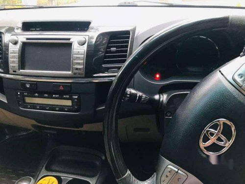 Toyota Fortuner 3.0 4x2 AT, 2015, Diesel for sale 