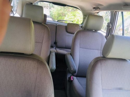 Toyota Innova 2004-2011 2010 MT for sale