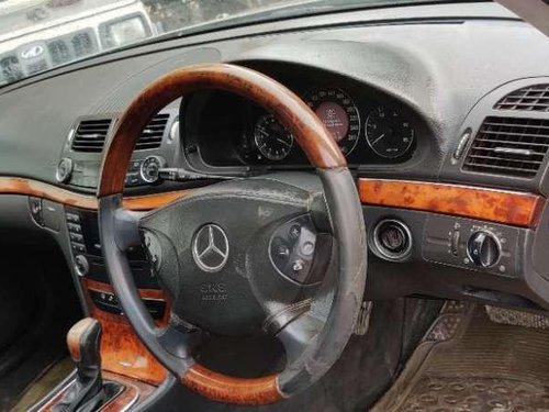 Mercedes Benz E Class 2005 AT for sale 