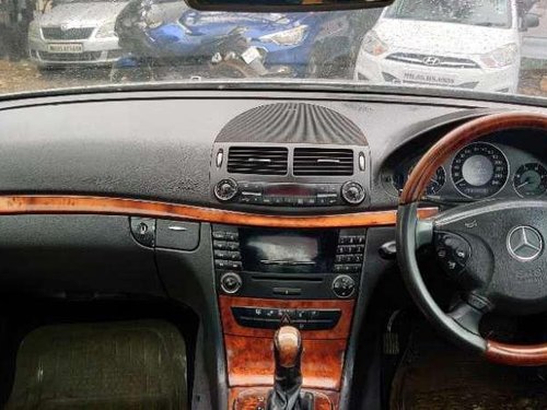 Mercedes Benz E Class 2005 AT for sale 