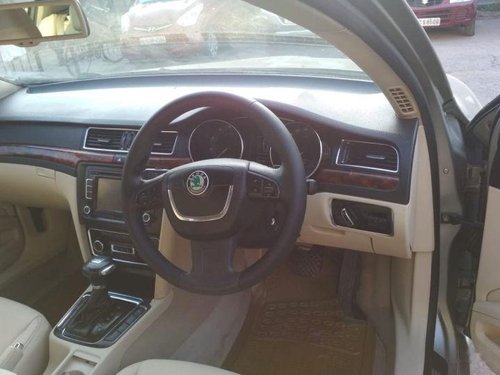 2010 Skoda Superb AT for sale at low price