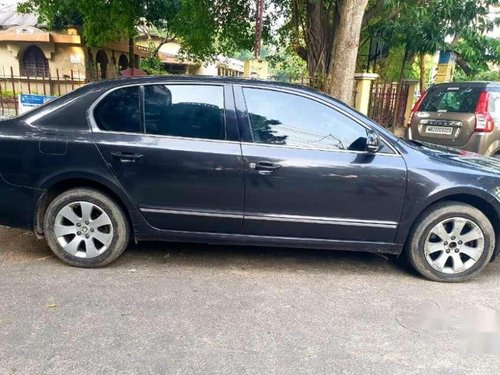 Skoda Superb MT 2011 for sale