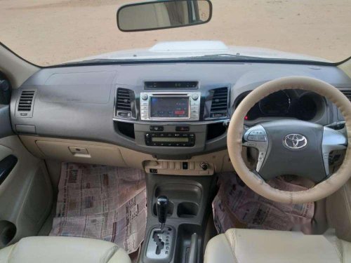 Toyota Fortuner 3.0 4x2 AT, 2012, Diesel for sale 