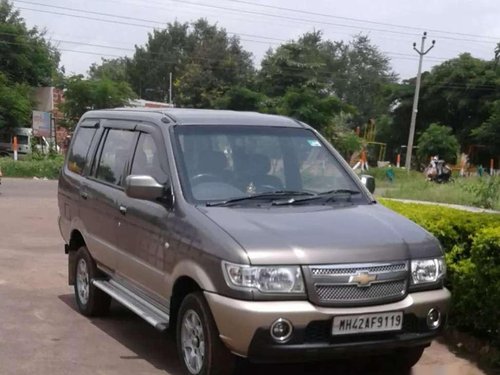 Chevrolet Tavera 2014 MT for sale 