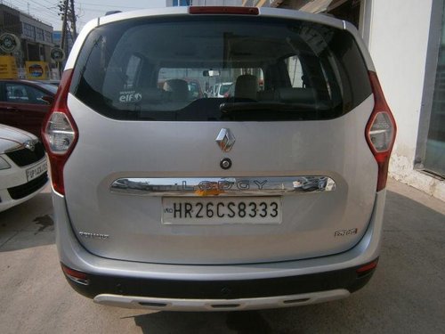 Used Renault Lodgy MT car at low price
