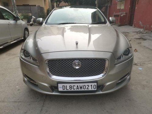 Used Jaguar XJ 3.0L AT car at low price