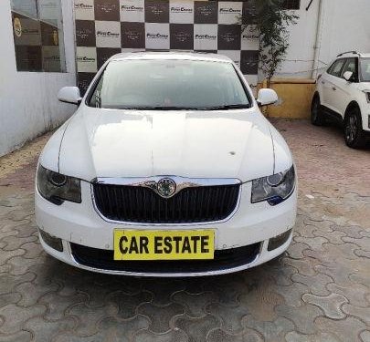 Used Skoda Superb MT car at low price