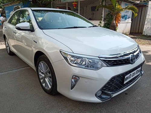 2016 Toyota Camry AT for sale at low price