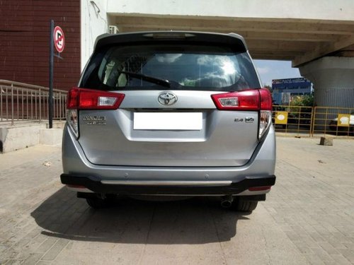 Used Toyota Innova Crysta 2.4 ZX MT car at low price