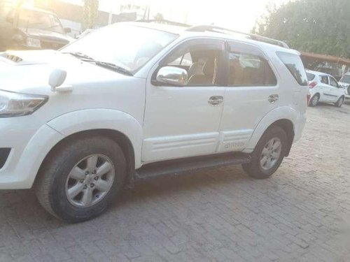 Used 2012 Toyota Fortuner 4x4 MT for sale 