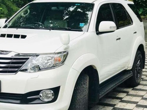 Toyota Fortuner 3.0 4x2 AT, 2015, Diesel for sale 