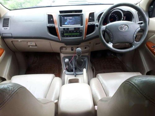 Toyota Fortuner 3.0 4x4 MT, 2009, Diesel for sale 