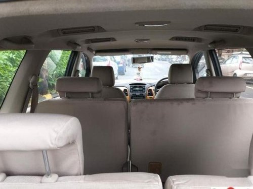 Toyota Innova 2004-2011 2010 MT for sale