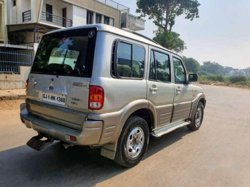 Mahindra Scorpio SLX 2.6 Turbo 7 Str 2005 MT for sale 