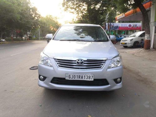 Toyota Innova 2.5 VX BS III 7 STR, 2013, Diesel MT for sale 