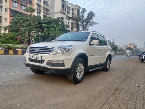 Used Mahindra Ssangyong Rexton AT car at low price