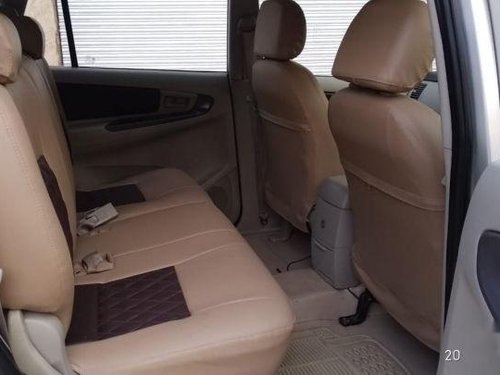 Toyota Innova 2004-2011 2.5 G4 Diesel 8-seater MT for sale