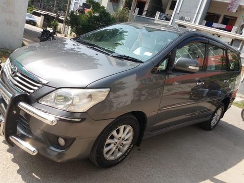 Used 2013 Toyota Innova MT 2004-2011 for sale