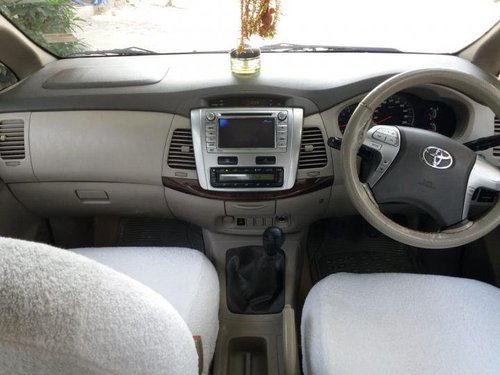 Used 2013 Toyota Innova MT 2004-2011 for sale