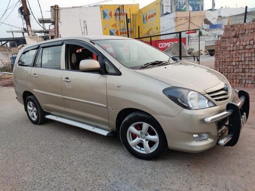 2010 Toyota Innova MT 2004-2011 for sale