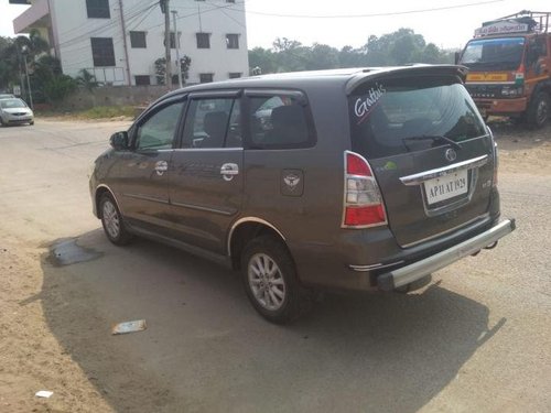 2013 Toyota Innova MT 2004-2011 for sale