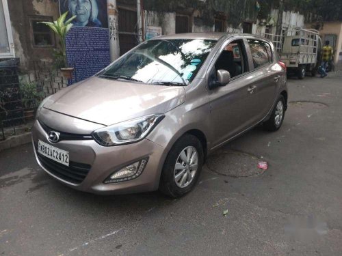 Used Hyundai i20 MT car at low price