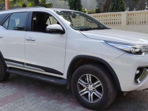 Toyota Fortuner 3.0 4x2 AT, 2018, Diesel for sale