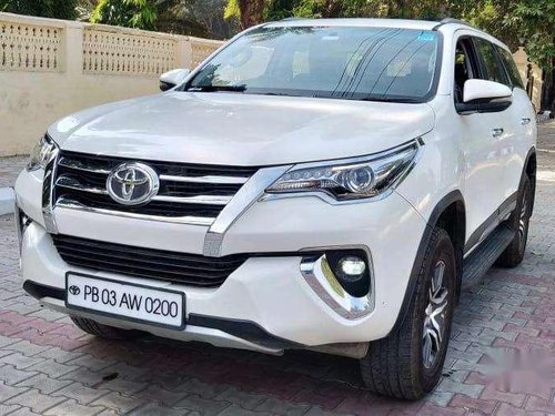 Toyota Fortuner 3.0 4x2 AT, 2018, Diesel for sale