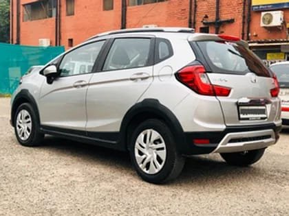 2017 Honda WR-V --VTEC S Petrol MT  for sale in New Delhi