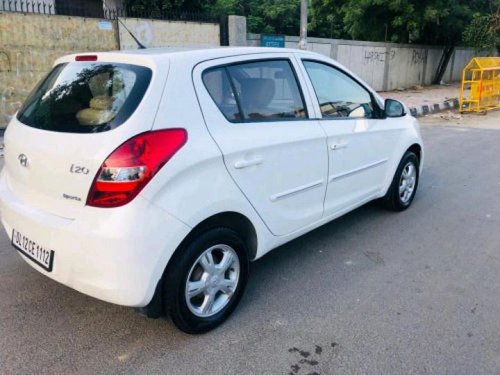 Used Hyundai i20 MT car at low price