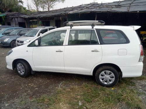 Toyota Innova 2004-2011 2.5 G4 Diesel 8-seater MT for sale