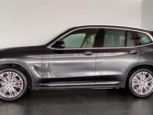 BMW X3 xDrive 30i Luxury Line AT for sale