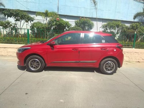 Used Hyundai i20 MT car at low price