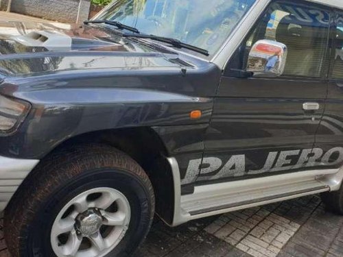 Mitsubishi Pajero SFX 2009 MT for sale 