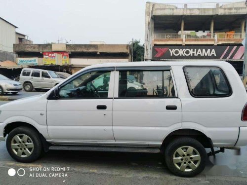 Chevrolet Tavera Elite LS - B3 10-Seater BS III, 2013, Diesel MT for sale 